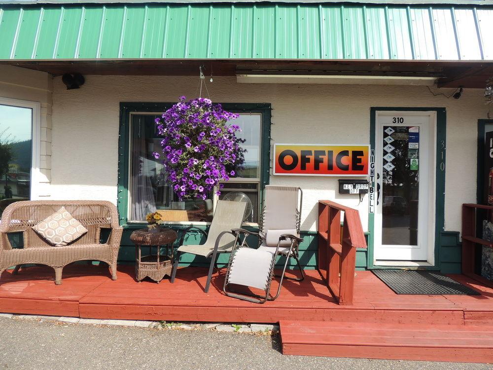100 Mile Motel & Rv Park 100 Mile House Extérieur photo